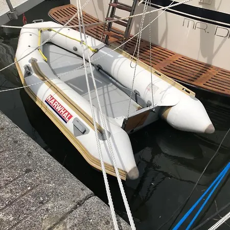 Sea Life Boat & Breakfast Lignano Botel Latisana
