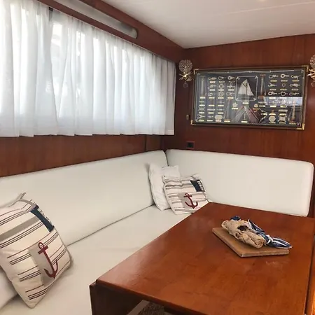 Botel Sea Life Boat & Breakfast Lignano Latisana